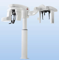 歯科用CT(3Dレントゲン)及びセファロ(矯正治療用レントゲン) 歯科用CT(3Dレントゲン)及びセファロ(矯正治療用レントゲン)
